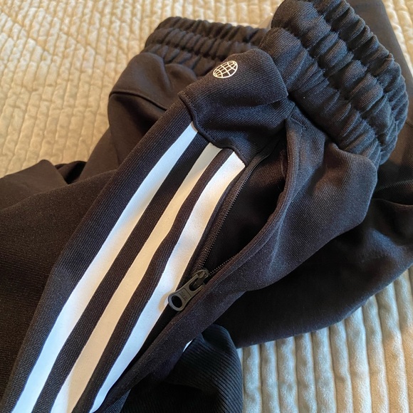 Adidas 3-Stripes Cuffed Pants - Large - Picture 6 of 6
